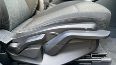 BMW 2 Series 220i MHT Sport 5dr DCT Petrol Hatchback